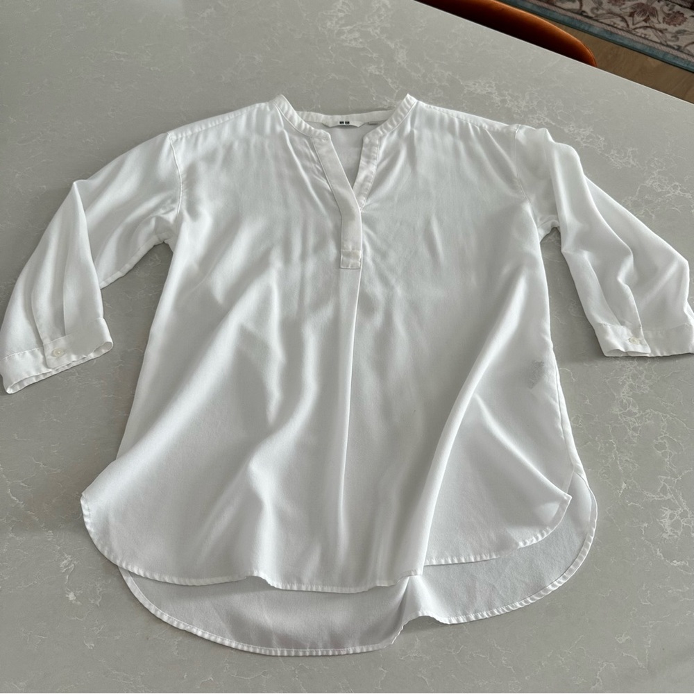 UNIQLO White Women's Top